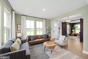 2728 Pavilion Ln, Adamstown, MD 21710 - Photo 4