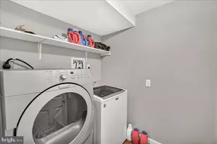 504 E F St, Brunswick, MD 21716 - Photo 32