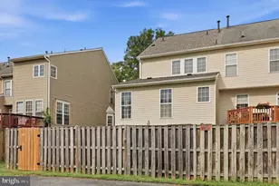 1728 Derrs Square E, Frederick, MD 21701 - Photo 30