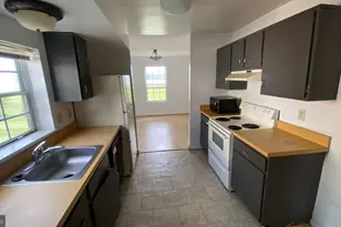 1403 Key Pkwy, Frederick, MD 21702 - Photo 6