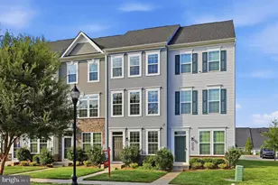6622 Ballenger Run Blvd, Frederick, MD 21703 - Photo 2