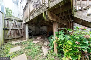 236 S Carroll St, Frederick, MD 21701 - Photo 24