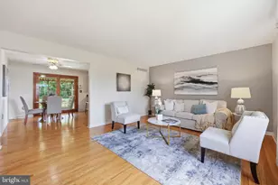 2 James St, Woodsboro, MD 21798 - Photo 12