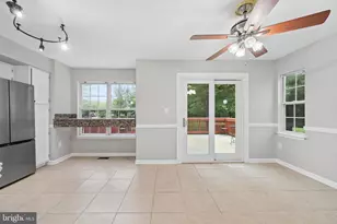 9115 Ridgefield Ln, Frederick, MD 21701 - Photo 14