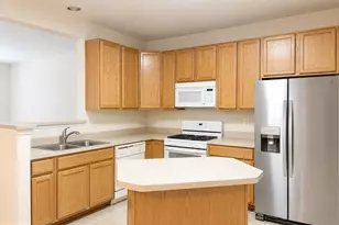 9426 Singleton Pl, Frederick, MD 21704 - Photo 10