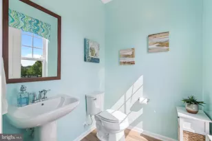 8432 Cliffview Ln, Frederick, MD 21704 - Photo 6