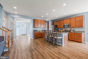 8432 Cliffview Ln, Frederick, MD 21704 - Photo 10