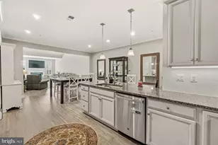 3237 Thornapple Dr, Frederick, MD 21704 - Photo 12