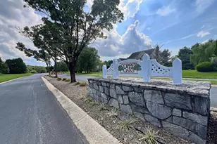 409 Copper Oaks Pl, Woodsboro, MD 21798 - Photo 2