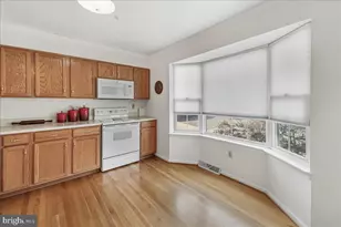 5631 Tessie Ct, New Market, MD 21774 - Photo 4