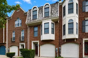 10 Victoria Square, Frederick, MD 21702 - Photo 1