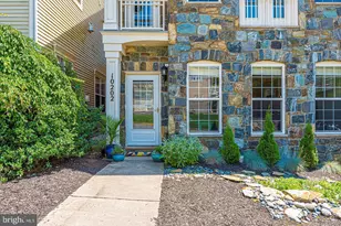 10202 Woodthrush Dr, New Market, MD 21774 - Photo 2