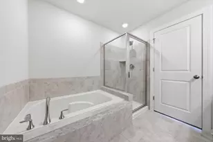 6042 Forum Sq, Frederick, MD 21703 - Photo 26