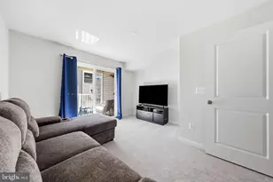 6042 Forum Sq, Frederick, MD 21703 - Photo 32
