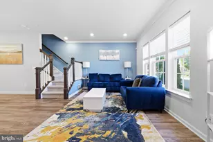 6042 Forum Sq, Frederick, MD 21703 - Photo 4