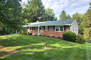 2297 Persimmon Dr, Ijamsville, MD 21754 - Photo 2