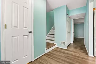 6914 Alex Ct, Frederick, MD 21703 - Photo 10