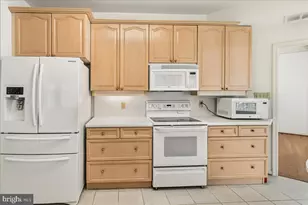 2549 Bear Den, Frederick, MD 21701 - Photo 18