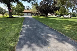 2414 Doubs Ct, Adamstown, MD 21710 - Photo 2