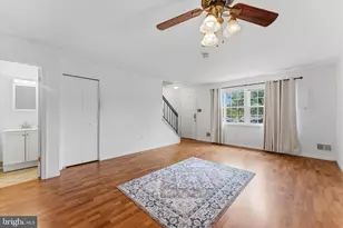 6842 Acacia Ct, Frederick, MD 21703 - Photo 8