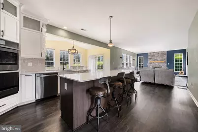 2231 W Greenleaf Drive, Frederick, MD 21702 - Photo 16