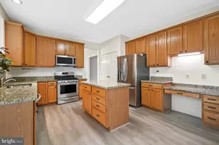 1810 Beech Ct, Frederick, MD 21701 - Photo 8
