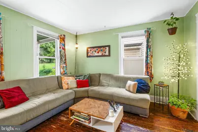 43 E C Street, Brunswick, MD 21716 - Photo 6