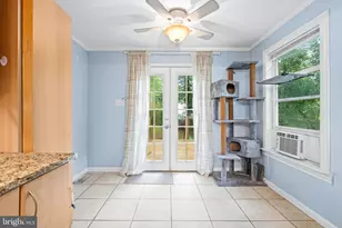 43 E C St, Brunswick, MD 21716 - Photo 14