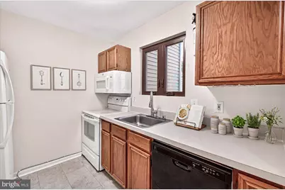 10269 White Pelican Way #102B, New Market, MD 21774 - Photo 8