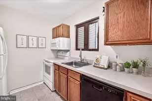 10269 White Pelican Way, New Market, MD 21774 - Photo 8