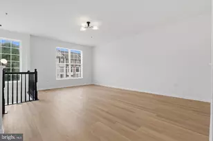 1904 Fieldstone Way, Frederick, MD 21702 - Photo 4