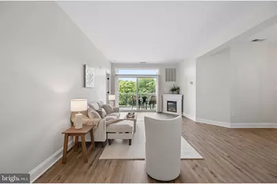 2250 Bear Den Rd #207, Frederick, MD 21701 - Photo 18