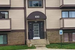 830 Heather Dr, Frederick, MD 21702 - Photo 1