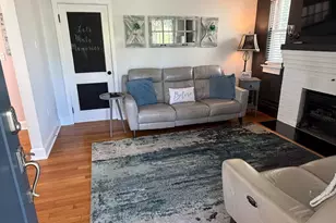 400 W Green St, Middletown, MD 21769 - Photo 2