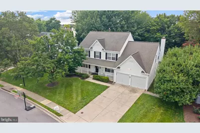7014 Allington Manor Circle E, Frederick, MD 21703 - Photo 2