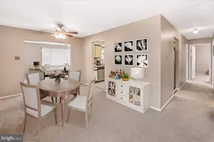 6879 Snowberry Ct, Frederick, MD 21703 - Photo 12
