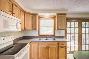 5697 Briargrove Ct, Frederick, MD 21703 - Photo 6