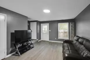 1139 Providence Ct, Frederick, MD 21703 - Photo 6