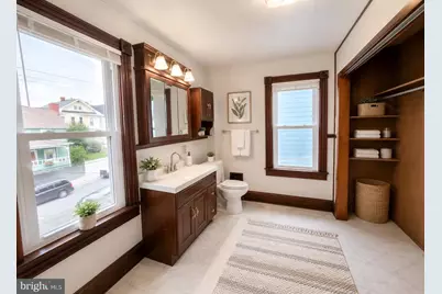 8 N Virginia Avenue, Brunswick, MD 21716 - Photo 18