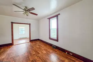 8 N Virginia Ave, Brunswick, MD 21716 - Photo 8