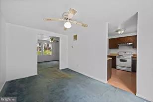 1576 Carey Pl, Frederick, MD 21701 - Photo 6