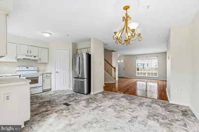 6104 Pine Ridge Terrace, Frederick, MD 21701 - Photo 8