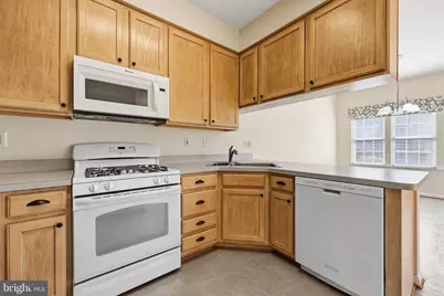 2465 Stoney Creek, Frederick, MD 21701 - Photo 10