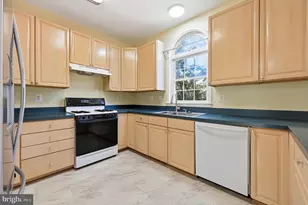 2567 Bear Den Rd, Frederick, MD 21701 - Photo 10