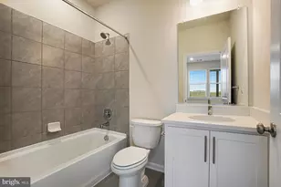 857 Amity St, Frederick, MD 21701 - Photo 6