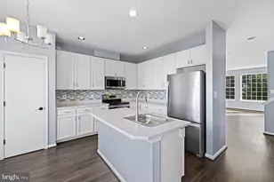 113 Lavenport Cir, Frederick, MD 21702 - Photo 8