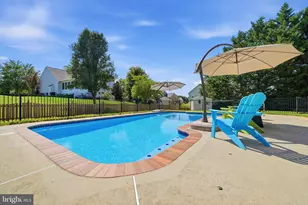 302 Eastfield Pl, Walkersville, MD 21793 - Photo 10