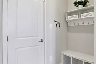 1418 Crampton St, Brunswick, MD 21716 - Photo 12