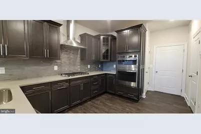 4940 Macdonough Pl, Frederick, MD 21703 - Photo 10