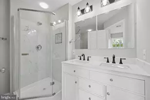 2010 Rosecrans, Frederick, MD 21702 - Photo 22